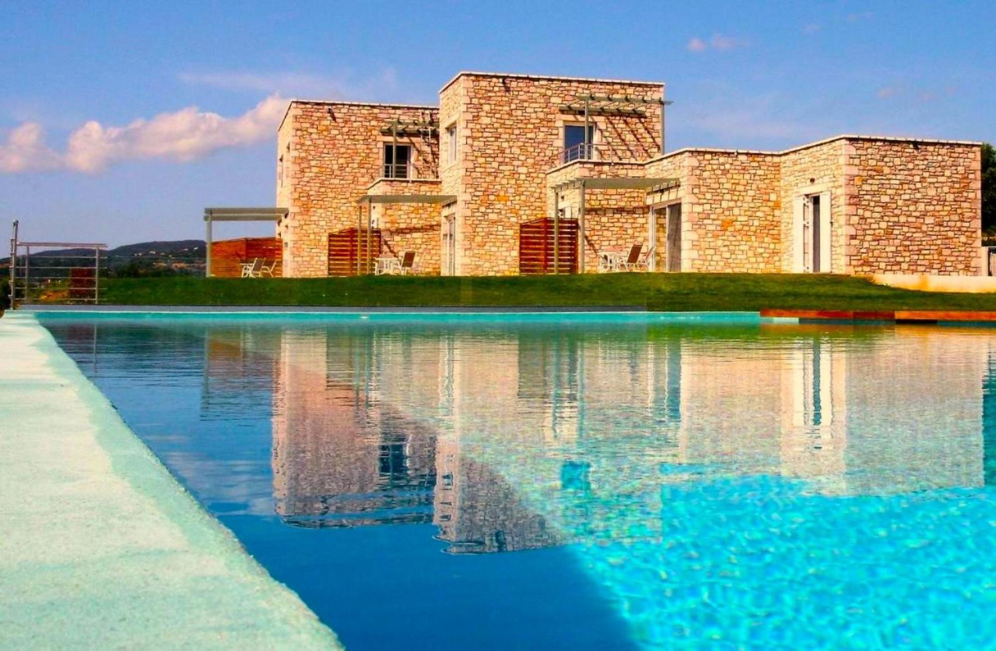 Stone Bay Houses In Messinia Kalamaki Beach Area Chrani Exterior foto