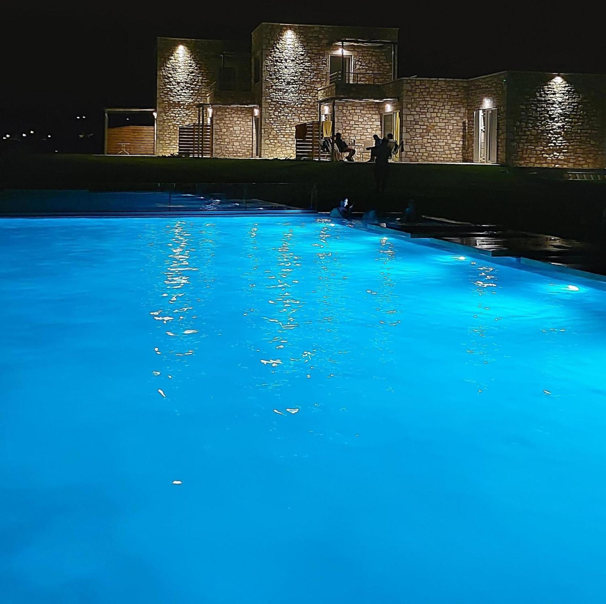 Stone Bay Houses In Messinia Kalamaki Beach Area Chrani Exterior foto